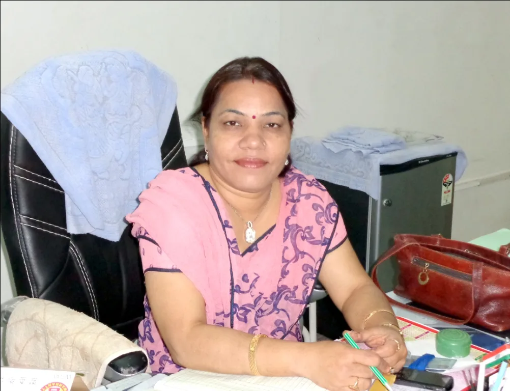 Dr. Anita Soni, Principal